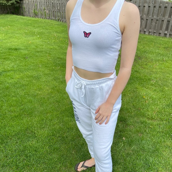 SOLD🦋 - Picture 2 of 2